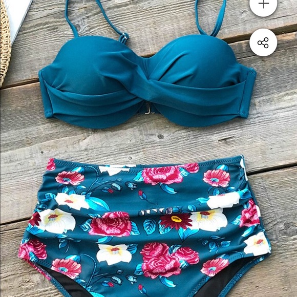 CUPSHE Saphir Blau Floral Bikini